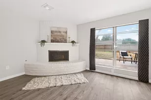 9110 Vickijohn Dr, Houston, TX 77031 - Photo 9