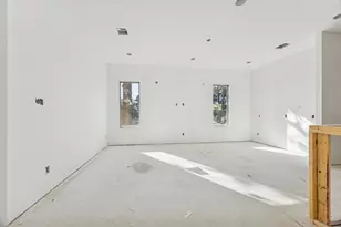 515 W 33rd St, Houston, TX 77018 - Photo 23