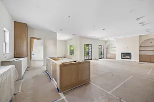 515 W 33rd St, Houston, TX 77018 - Photo 7