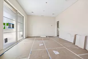 515 W 33rd St, Houston, TX 77018 - Photo 3