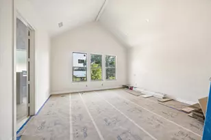 515 W 33rd St, Houston, TX 77018 - Photo 15