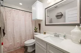 10725 N Sugar Bear Dr, Edinburg, TX 78541 - Photo 13