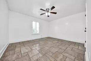 4631 Mi Castillo Ct, Houston, TX 77045 - Photo 17