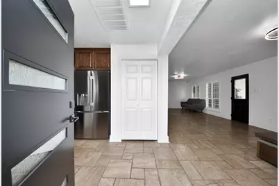 4631 Mi Castillo Court, Houston, TX 77045 - Photo 5