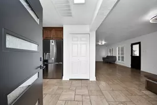 4631 Mi Castillo Ct, Houston, TX 77045 - Photo 5