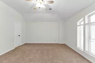 18 Dover Dr, Conroe, TX 77304 - Photo 35