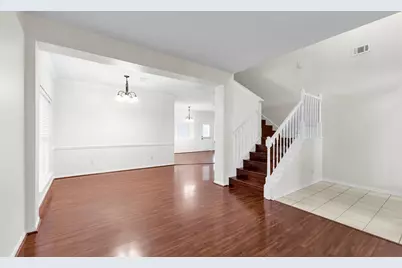 18 Dover Drive, Conroe, TX 77304 - Photo 11