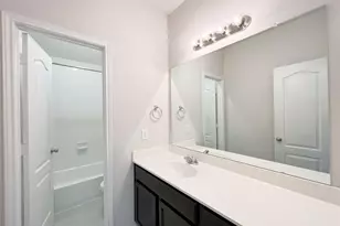 15502 Islandview Ln, Houston, TX 77053 - Photo 17