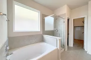 15502 Islandview Ln, Houston, TX 77053 - Photo 11