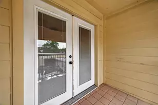 3131 Cummins St, Houston, TX 77027 - Photo 27