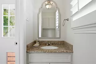 12515 Queensbury Ln, Houston, TX 77024 - Photo 11