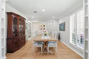 12515 Queensbury Ln, Houston, TX 77024 - Photo 5