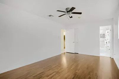 9610 S Hanworth Drive, Houston, TX 77031 - Photo 17