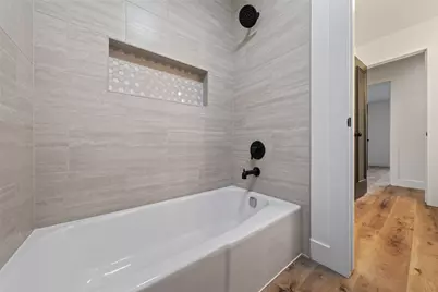 711 Baker Drive, Tomball, TX 77375 - Photo 27