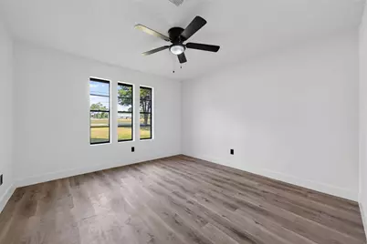 711 Baker Drive, Tomball, TX 77375 - Photo 25