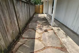 12875 Westella Dr, Houston, TX 77077 - Photo 13
