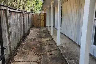 12875 Westella Dr, Houston, TX 77077 - Photo 15