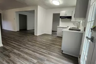 12875 Westella Dr, Houston, TX 77077 - Photo 11