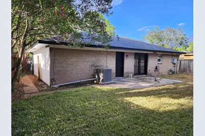 12875 Westella Drive, Houston, TX 77077 - Photo 23