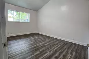 12875 Westella Dr, Houston, TX 77077 - Photo 5