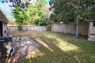 12875 Westella Dr, Houston, TX 77077 - Photo 21