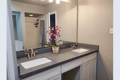 2215 Lady Leslie Lane, Pearland, TX 77581 - Photo 5