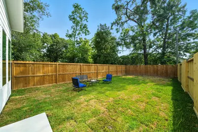 8118 Count Street, Houston, TX 77028 - Photo 15
