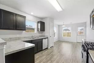 3 Santa Barbara, Manvel, TX 77578 - Photo 11