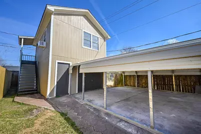 247 E Janisch Rd, Houston, TX 77022 - Photo 33