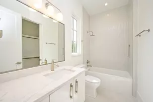 2247 North Blvd, Houston, TX 77098 - Photo 9