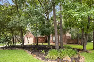 2 Amber Fire Pl, The Woodlands, TX 77381 - Photo 3