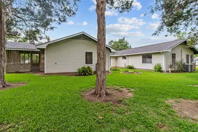 4848 Wickwillow, Alvin, TX 77511 - Photo 5