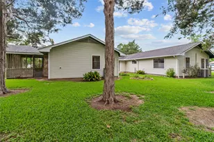 4848 Wickwillow, Alvin, TX 77511 - Photo 5
