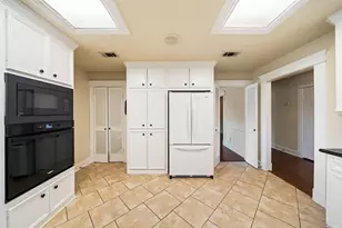 101 Fairway View Ln, Montgomery, TX 77356 - Photo 3
