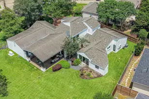 10303 Lynbrook Hollow St, Houston, TX 77042 - Photo 5