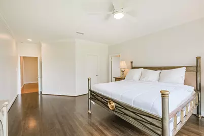 10303 Lynbrook Hollow Street, Houston, TX 77042 - Photo 27