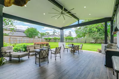 10303 Lynbrook Hollow Street, Houston, TX 77042 - Photo 21
