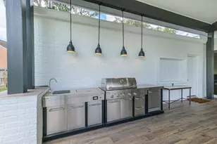 10303 Lynbrook Hollow St, Houston, TX 77042 - Photo 23
