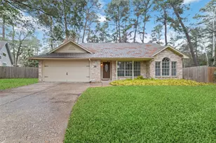 36 N Rain Forest Ct, The Woodlands, TX 77380 - Photo 1