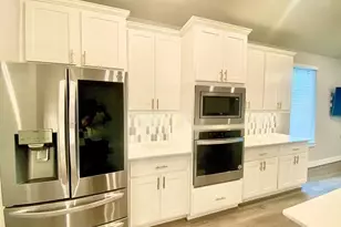 29227 Alpine Garden Dr, Brookshire, TX 77423 - Photo 7