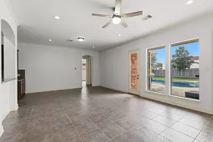 935 Poydras St, Sugar Land, TX 77498 - Photo 7
