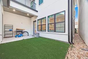 2435 Prairie Hollow Ln, Houston, TX 77077 - Photo 49