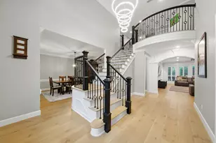 607 Timber Cir, Houston, TX 77079 - Photo 3