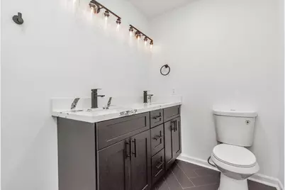 5006 Heatherbloom Drive, Houston, TX 77045 - Photo 9