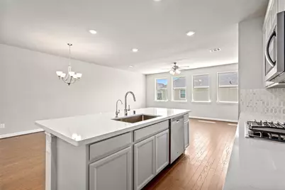 9521 Towne Lake Parkway, Cypress, TX 77433 - Photo 5