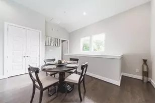 2149 Hoskins Dr, Houston, TX 77080 - Photo 11