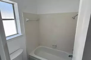 8342 Silvan Wind Ln, Houston, TX 77040 - Photo 27