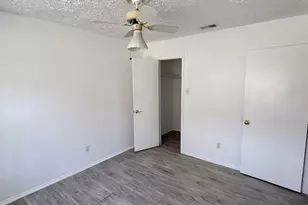 8342 Silvan Wind Ln, Houston, TX 77040 - Photo 9
