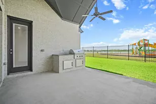 929 Wormwood Dr, League City, TX 77573 - Photo 35
