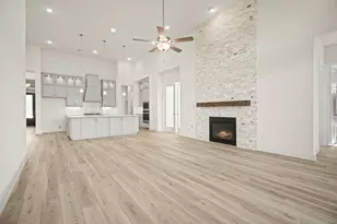 929 Wormwood Dr, League City, TX 77573 - Photo 3